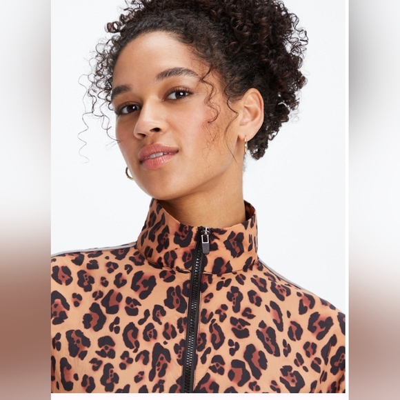Fabletics Black and Tan Animal Print Jacket - Picture 3 of 9